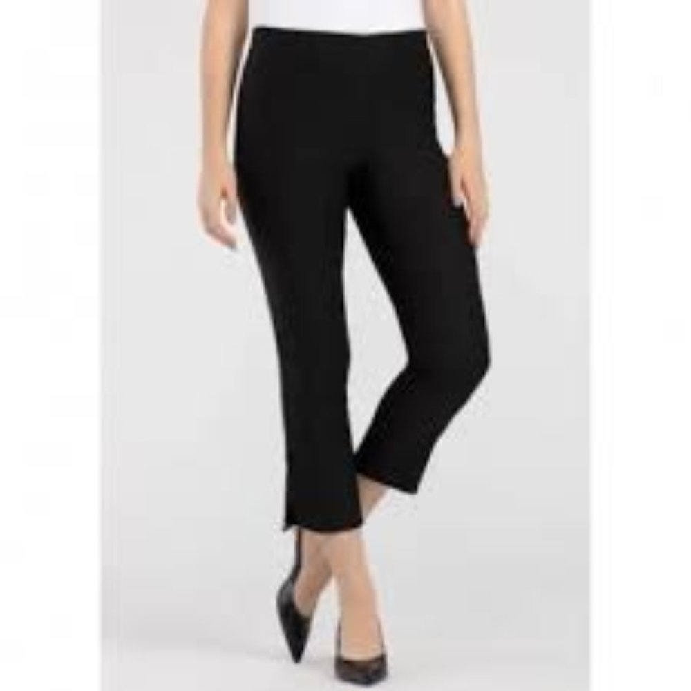 Tribal 'Flatten It' Black Capris